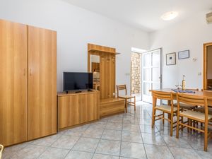 18555410-Ferienwohnung-4-Moscenicka Draga-300x225-2