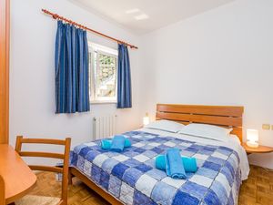 18555411-Ferienwohnung-4-Moscenicka Draga-300x225-5