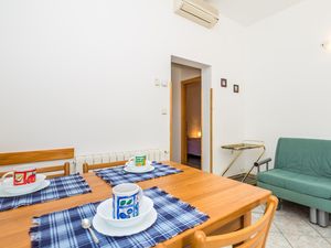 18555655-Ferienwohnung-4-Moscenicka Draga-300x225-3