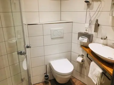 INSIDE, BATHROOM