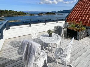 Ferienwohnung für 7 Personen (104 m²) in Mosterhamn