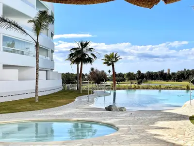 PoolOfHouse