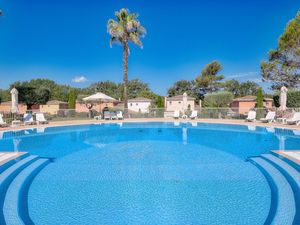 23473133-Ferienwohnung-5-Mougins-300x225-0