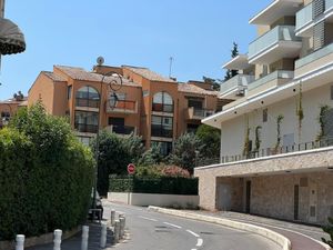 22447471-Ferienwohnung-5-Mougins-300x225-1