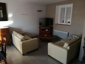 23463040-Ferienwohnung-7-Moussoulens-300x225-4