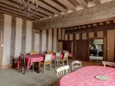 DiningRoom