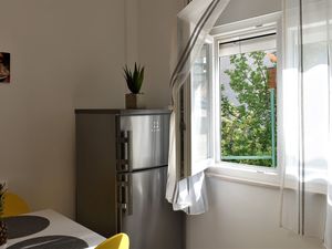 24058223-Ferienwohnung-6-Mravince-300x225-4