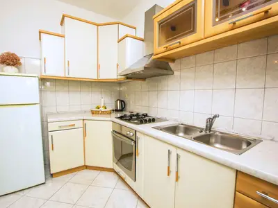 Ferienwohnung für 3 Personen (50 m²) in Mrljane 5/10