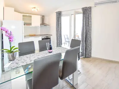 Ferienwohnung für 4 Personen (80 m²) in Mrljane 7/10