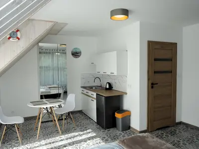 DiningRoom