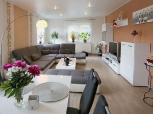 23718371-Ferienwohnung-4-Mühlhausen (Thüringen)-300x225-1