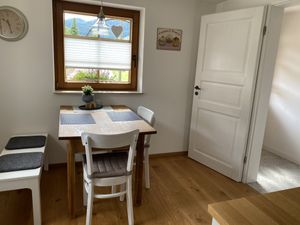 23704766-Ferienwohnung-4-Münstertal-300x225-2