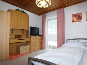 23895096-Ferienwohnung-8-Muhr-300x225-4