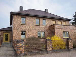 23505401-Ferienwohnung-6-Muldestausee-300x225-1