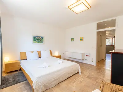 Schlafzimmer3