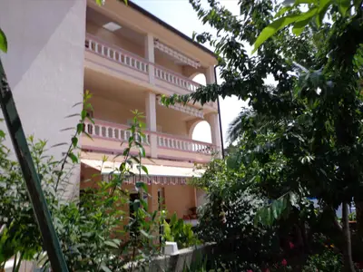 Ferienwohnung für 5 Personen (52 m²) in Mundanije 5/10