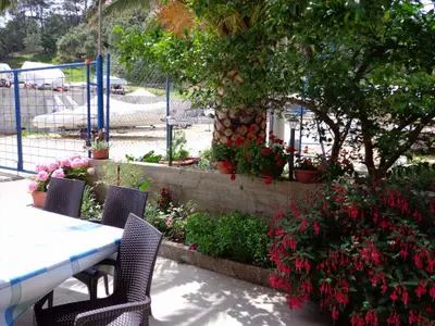 Ferienwohnung für 5 Personen (52 m²) in Mundanije 6/10