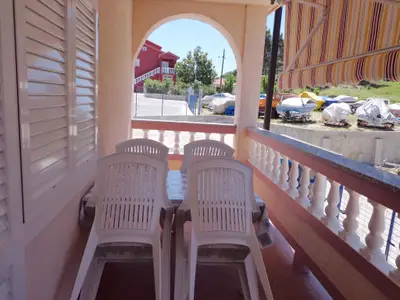 Ferienwohnung für 5 Personen (52 m²) in Mundanije 8/10