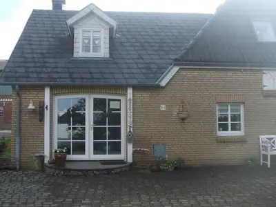 Ferienwohnung für 4 Personen (68 m²) in Rüde 2/10