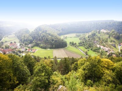 Großes Lautertal (Blick von Ruine Hohengundelfingen)