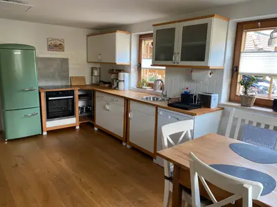 KITCHEN, INSIDE