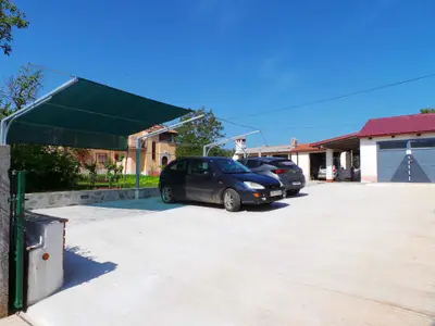 Ferienwohnung für 6 Personen (100 m²) in Muntić 6/10
