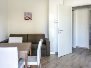 23744841-Ferienwohnung-2-Muntiggioni-300x225-2