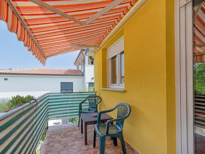 Ferienwohnung für 6 Personen (74 m²) in Murine 10/10