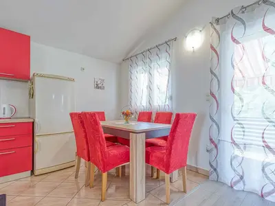 Ferienwohnung für 6 Personen (74 m²) in Murine 5/10