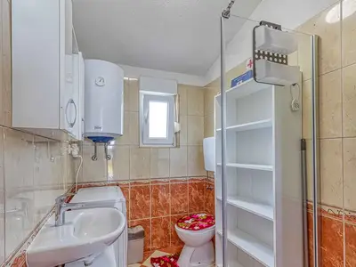 Ferienwohnung für 6 Personen (74 m²) in Murine 8/10