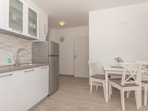 23765132-Ferienwohnung-3-Murter-300x225-3