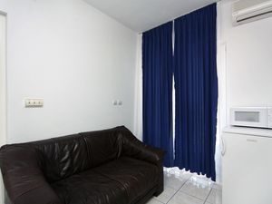 18694118-Ferienwohnung-3-Murter-300x225-1