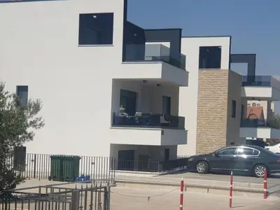 Ferienwohnung für 8 Personen in Murter 1/10
