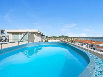 pool