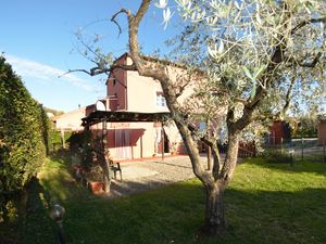 23300966-Ferienwohnung-6-Mutigliano-300x225-3