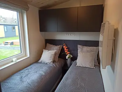 Schlafzimmer mit 2 Einzelbetten
