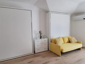 23667900-Ferienwohnung-4-Nago-Torbole-300x225-1