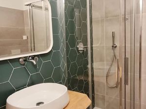 23667900-Ferienwohnung-4-Nago-Torbole-300x225-3