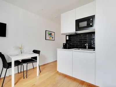Ferienwohnung für 3 Personen (16 m²) in Nanterre 2/10