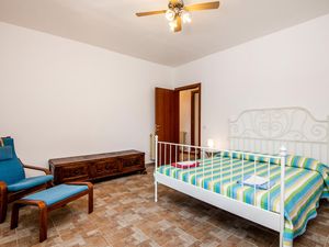 23742190-Ferienwohnung-5-Narni-300x225-3