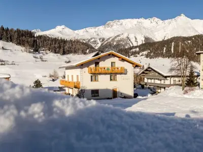 Ferienwohnung für 3 Personen in Nauders 1/10
