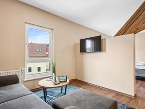 23763257-Ferienwohnung-4-Naumburg (Saale)-300x225-1