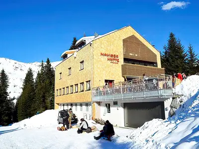 ExteriorWinter