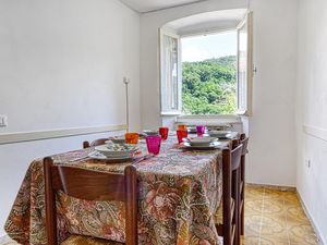 24048240-Ferienwohnung-6-Ne-300x225-3