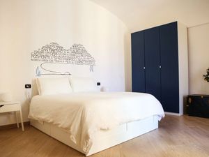 22133857-Ferienwohnung-4-Neapel-300x225-4