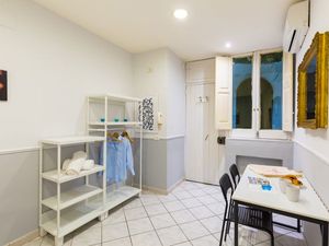 23439193-Ferienwohnung-3-Neapel-300x225-1