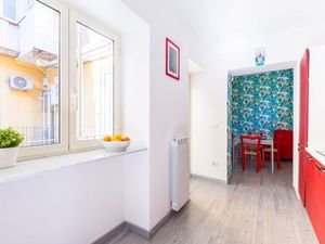 23496819-Ferienwohnung-9-Neapel-300x225-3