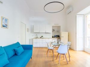 Ferienwohnung für 5 Personen (80 m²) in Neapel