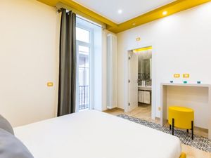 23914744-Ferienwohnung-6-Neapel-300x225-3