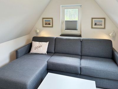 Wohnzimmer in der Ferienwohnung Üüs Aran 6 in Süddorf auf Amrum